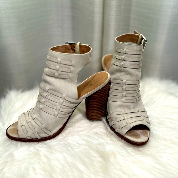 Caslon Shoes - Caslon Martin Heel Sandal